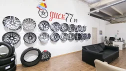 Шиномонтаж Tyreplus на улице Маршала Прошлякова изображение 2